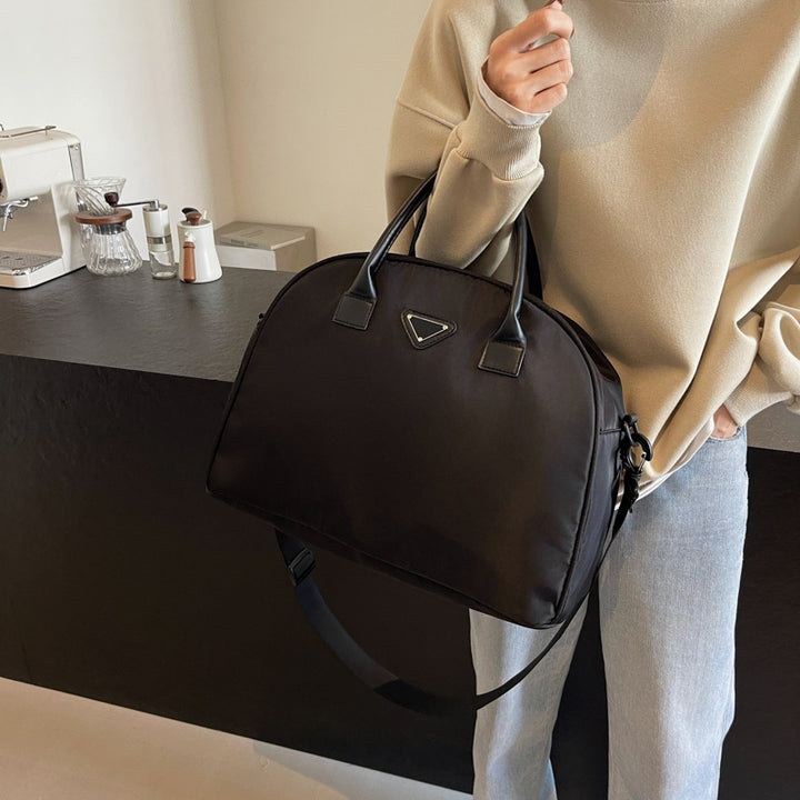 Elegante strukturierte Handtasche Karnz