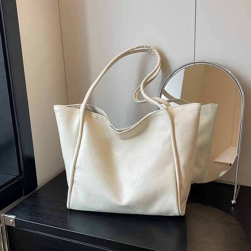Stylische Vegane Leder-Handtasche