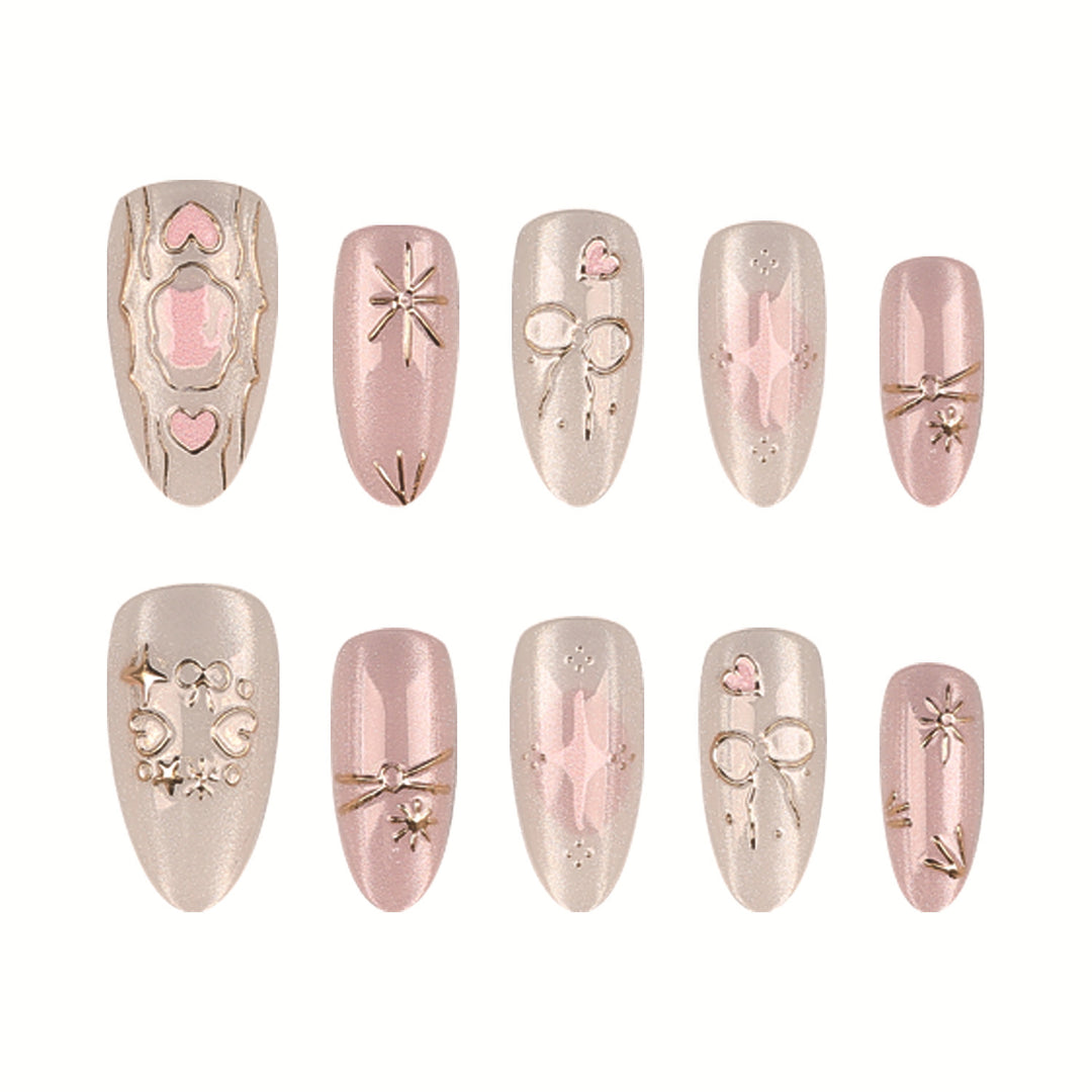 Elegantes Press-On-Nagelset mit dekorativen Akzenten