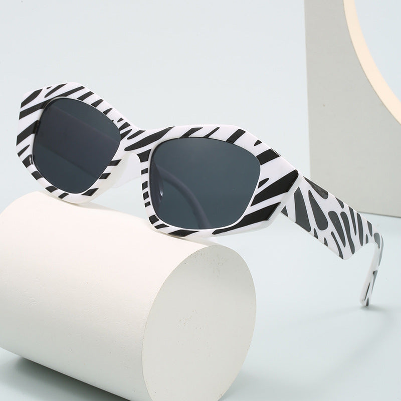 Damen Kreative Sonnenbrille im exotischen Leopardenmuster Karnz