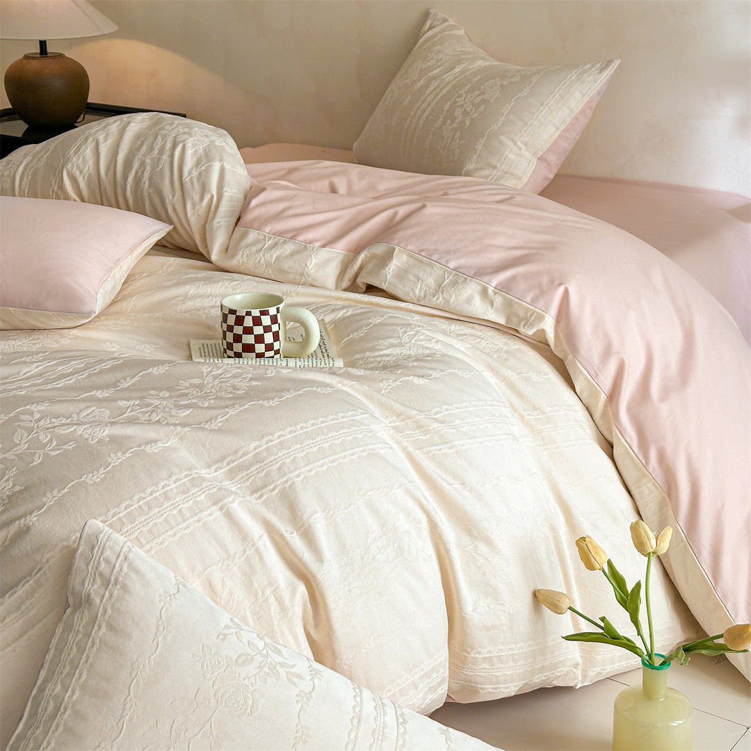 Gepolstertes Schmetterlings-Jacquard-Bettwäsche-Set mit wendbarem Soft-Feel-Futter und Umschlagkissenbezügen