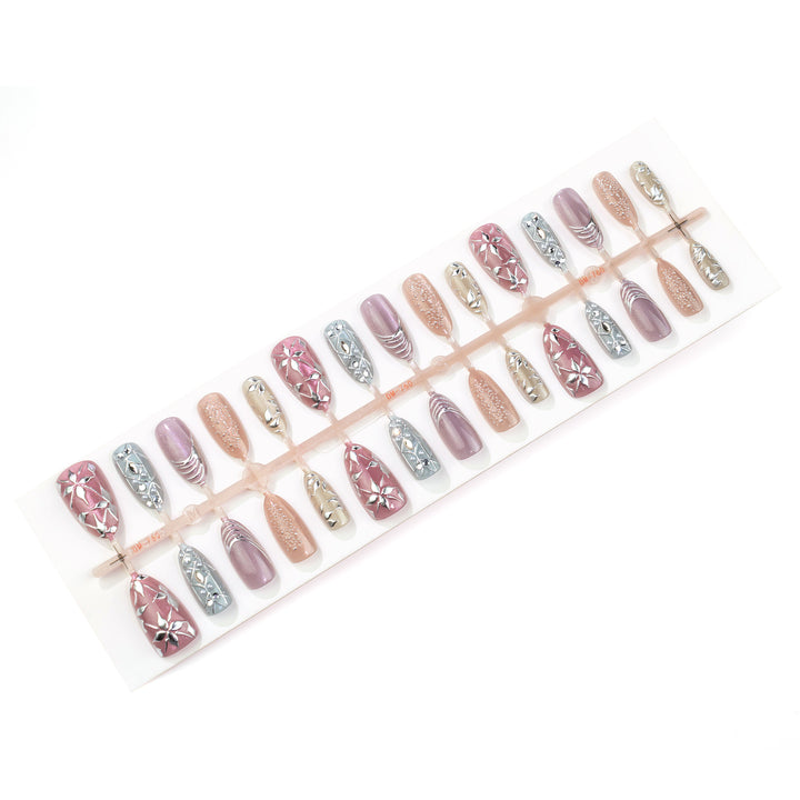 Künstlerisches verziertes Press-On-Nagelset