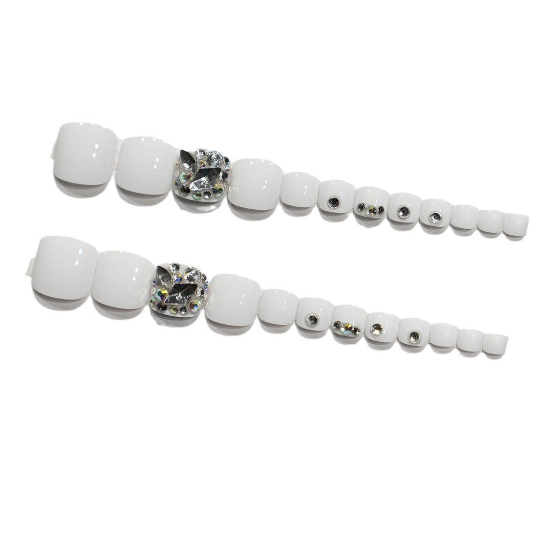 Dekorative Strass-Fußnagelkunst  1791110563