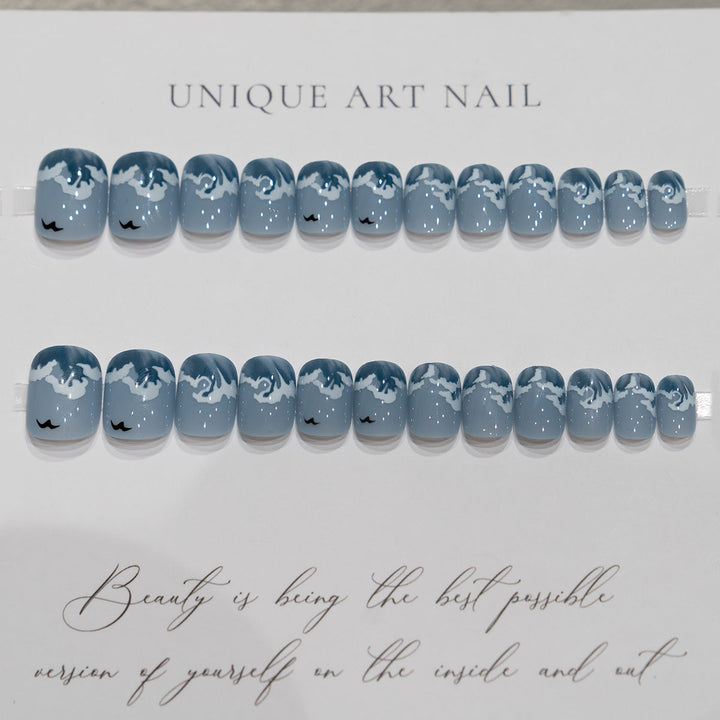 Künstlerische Ocean Wave Nagelkunst