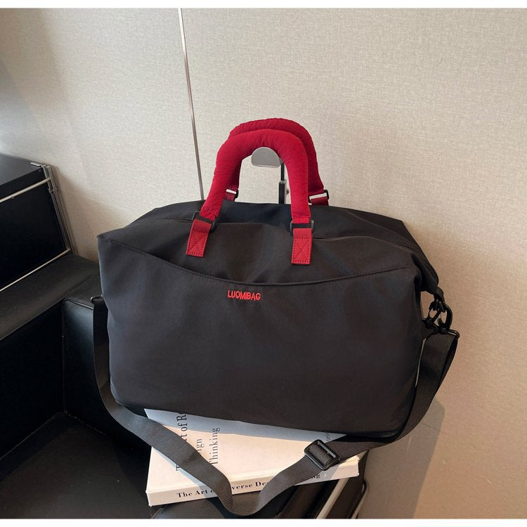 Minimalistischer Reise-Duffelbag Karnz