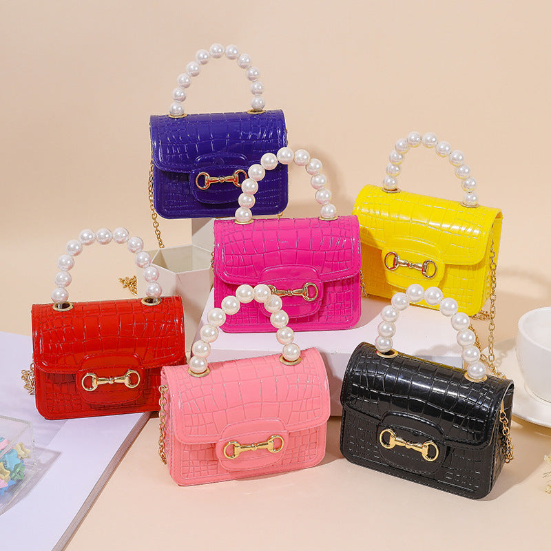 Damen elegante Handtasche mit Perlenhenkel und strukturiertem Design Karnz