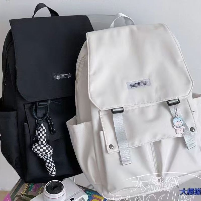 Stilvoller Mehrfach-Fächer-Rucksack Karnz