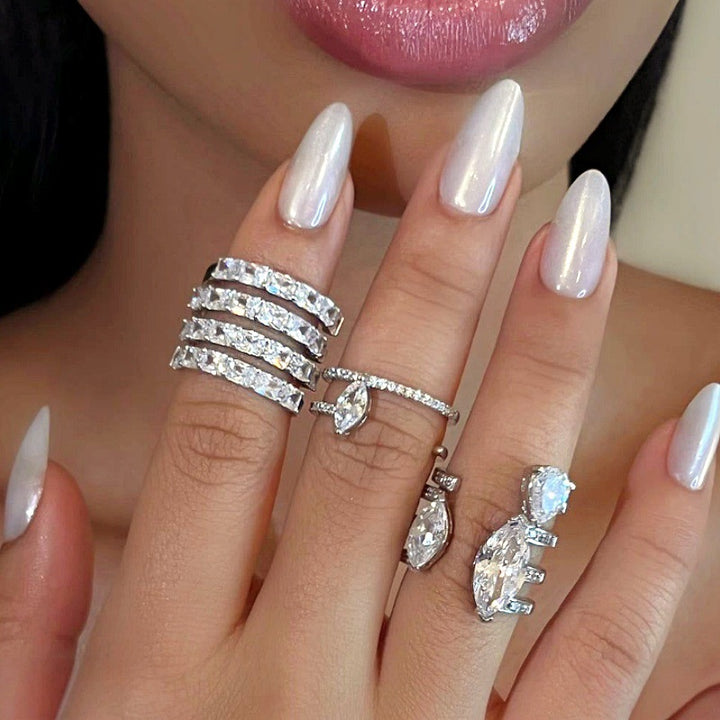 Elegantes Rhinestone-Ring-Set Karnz