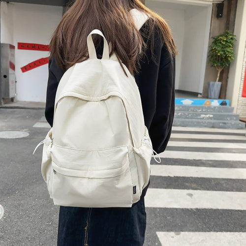 Sportlicher Rucksack mit Praktischen Seitentaschen Karnz