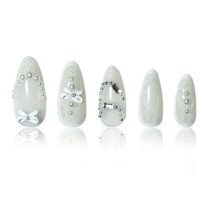 Elegante Spitzen Design Nagelverlängerungen Karnz