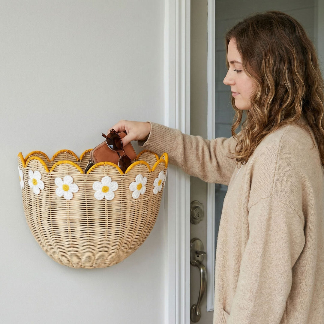 Wandkorb mit Blumenmuster Karnz