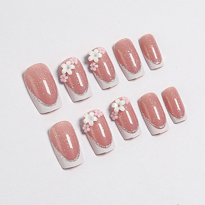 Dekorative florale Nagelkunstverlängerungen Karnz