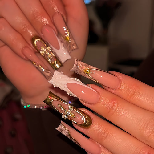 Dekorative lange Press-On Nagelkunst Karnz