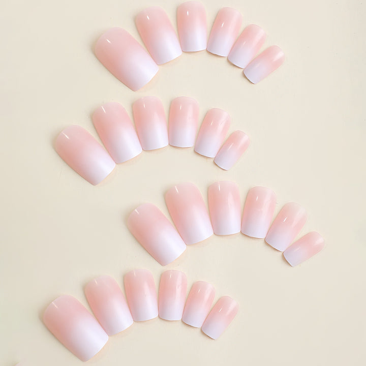 Premium Press-On Nail Kit mit natürlichem Farbverlauf Finish Karnz