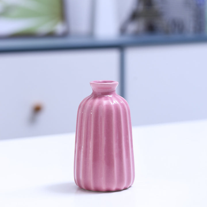Rippte Keramische Bud Vase Karnz