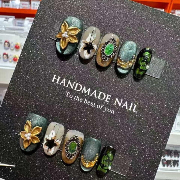 Handgemachtes glamouröses Press-On-Nagelkunst-Set
