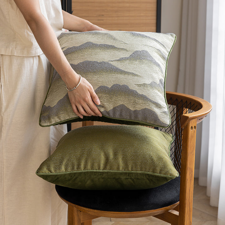 Edles Kissen mit Bergmotiv