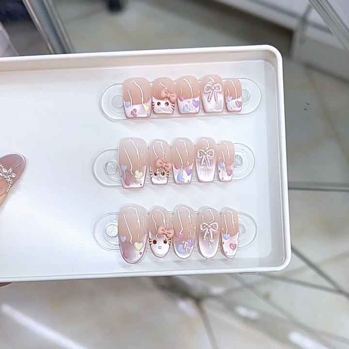Themen Dekorative Press-On Nagelset Karnz