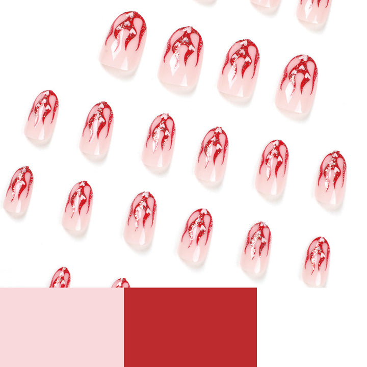 Künstliche Nagelkunst mit romantischem Herz- und Flammen-Design Karnz