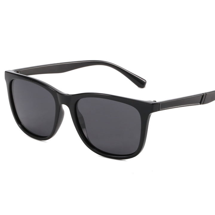 Damen modische Sonnenbrille mit robustem, mattem Rahmen Karnz