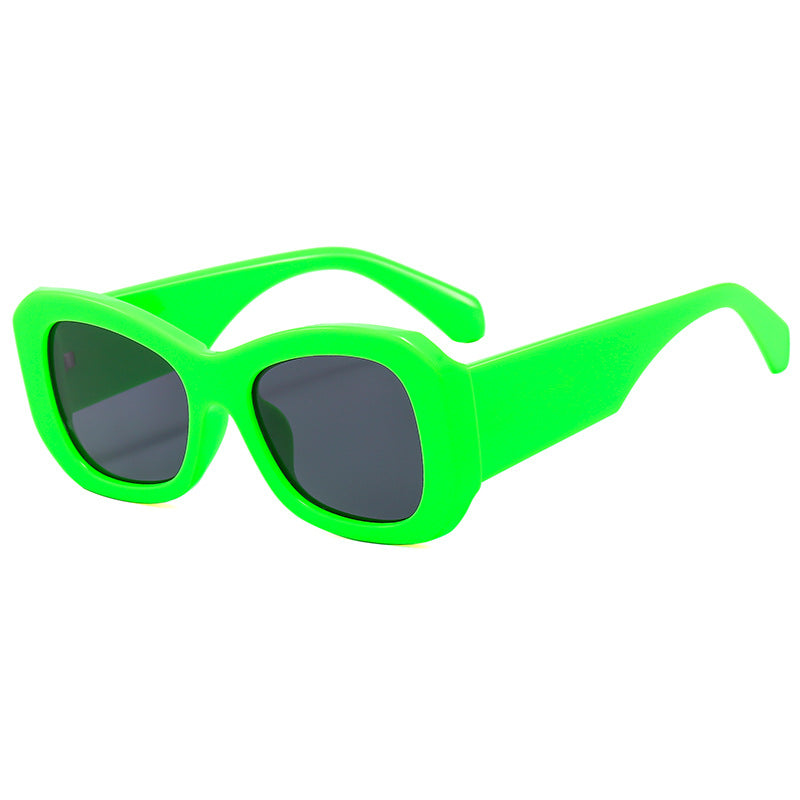 Damen Futuristische Sonnenbrille mit markantem Rahmen Karnz