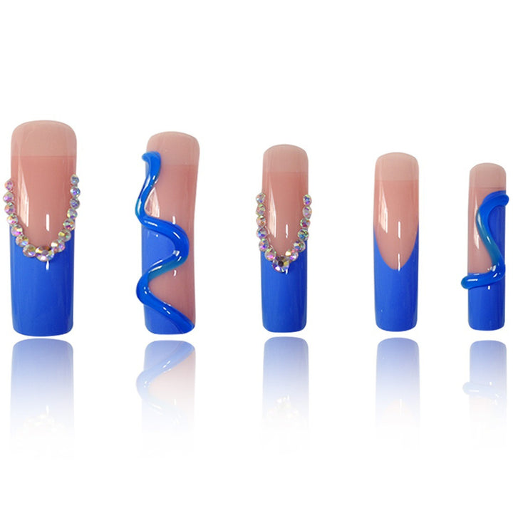 Glamouröse 3D Lange Stiletto Press-On Nägel Karnz