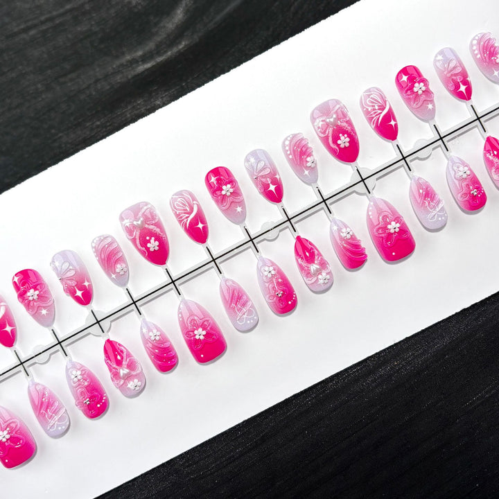 Elegante Polka Dot und Spitzen Press-On Nagel Set