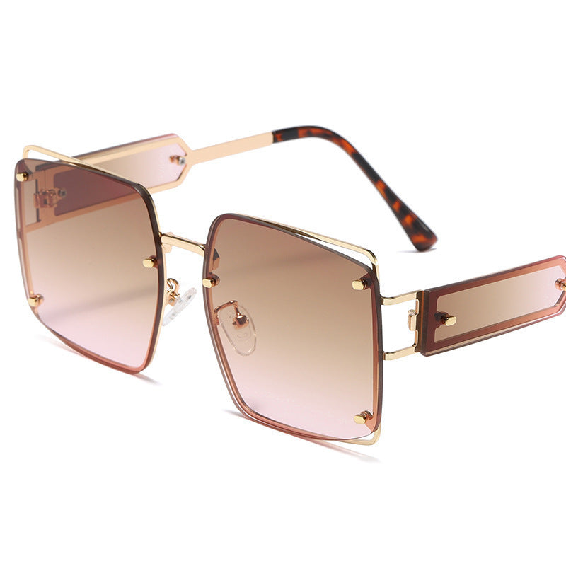 Damen elegante oversized Sonnenbrille mit markantem geometrischen Design Karnz