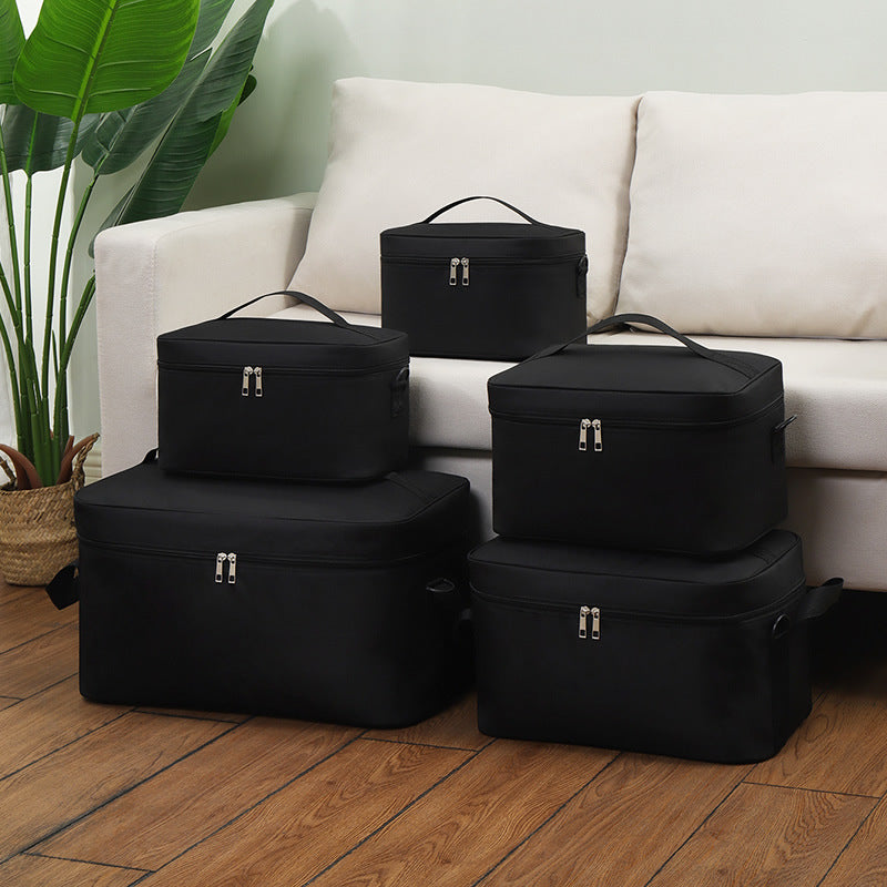 Isolierte Lunchbox Karnz