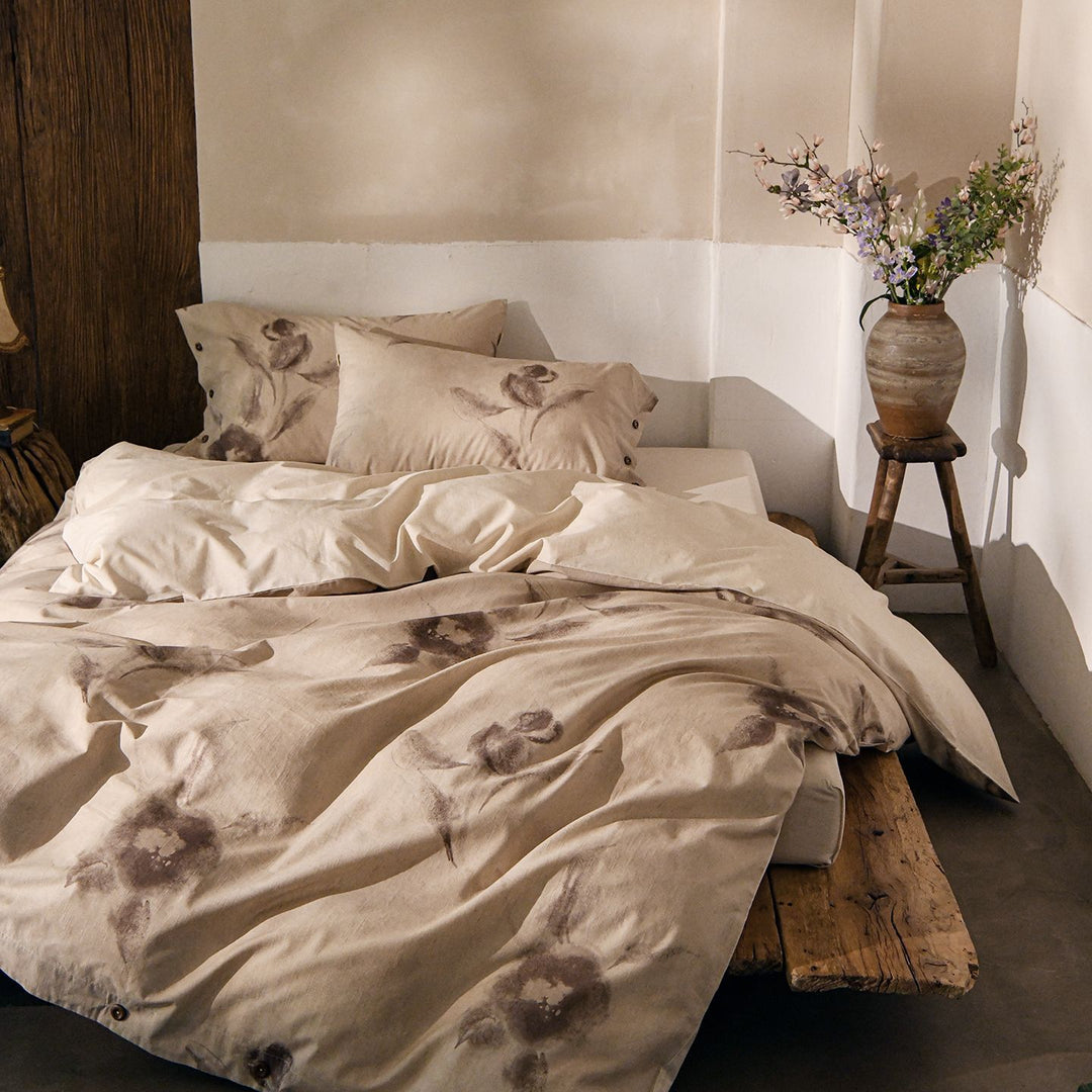 Luxuriöse Bettwäsche-Garnitur aus Baumwollsatin mit floralem Aquarellmuster Wendebettbezug mit Knopfverschluss und Kissenbezügen