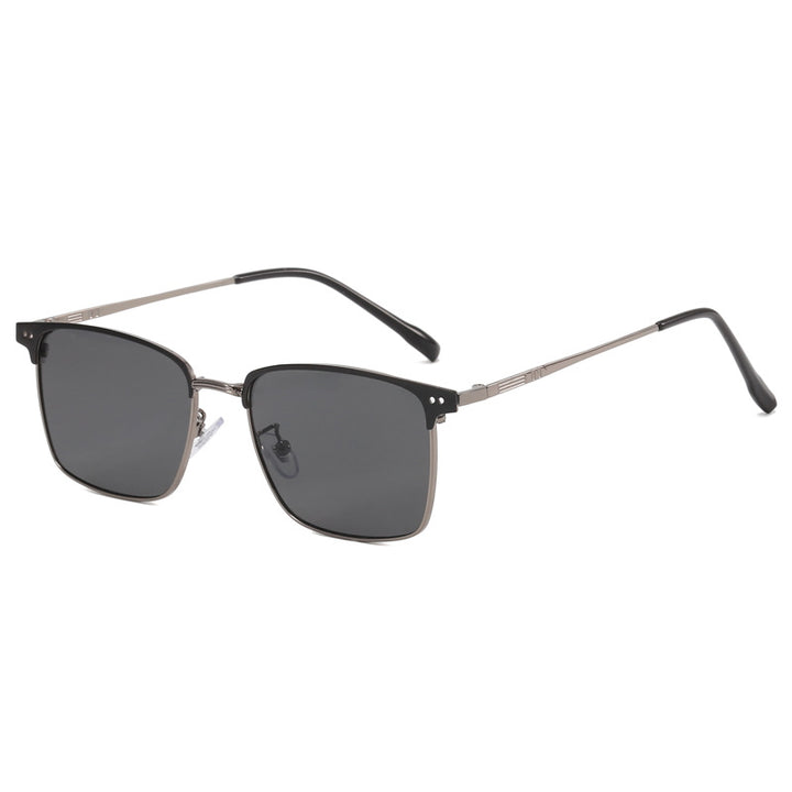 Damen modische Brille mit quadratischem Rahmen und filigranen Details Karnz