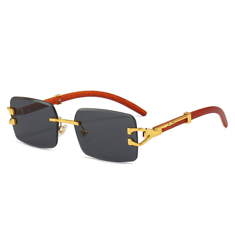 Damen Designer-Brille mit edlem Rahmen und kunstvollen Akzenten Karnz