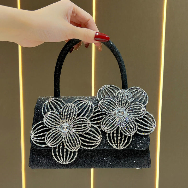 Blumenverzierte Abendhandtasche