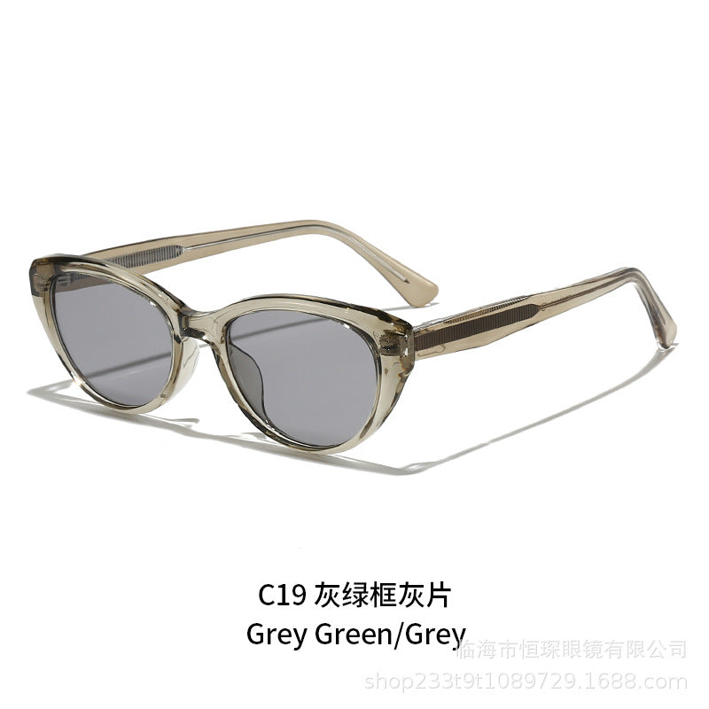 Damen Cat-Eye Sonnenbrille mit hochwertigem, transparentem Rahmen und UV-Schutz Karnz