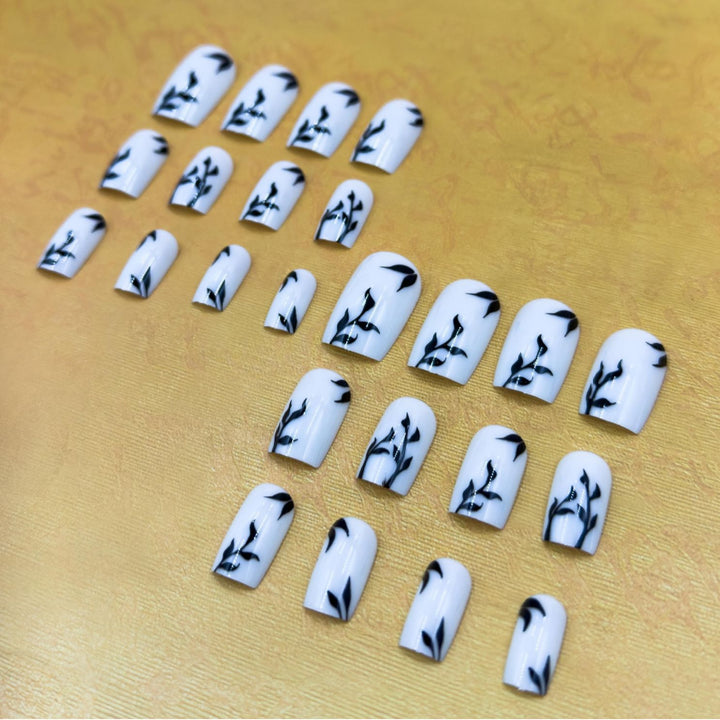 Natur-inspiriertes Nageldesign-Set