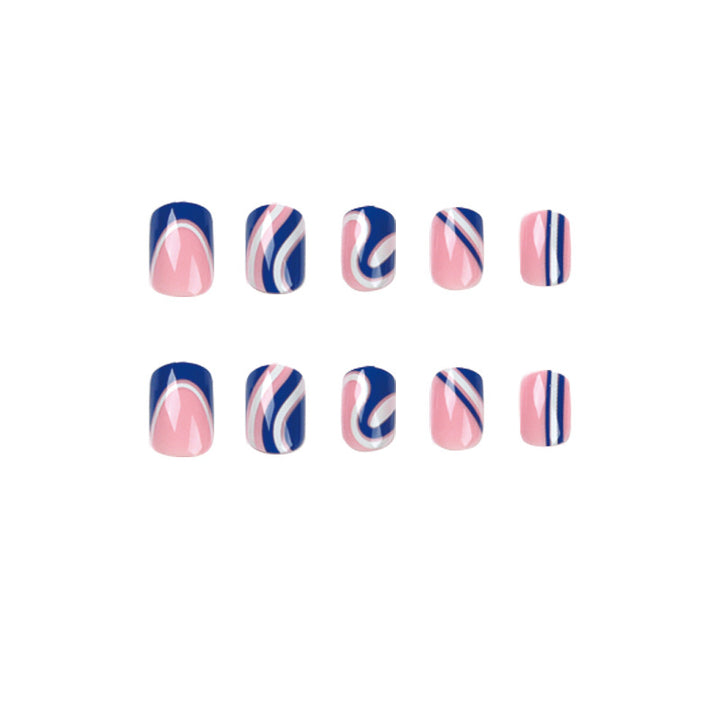 Kreative Nailart mit  abstrakten Designs Karnz