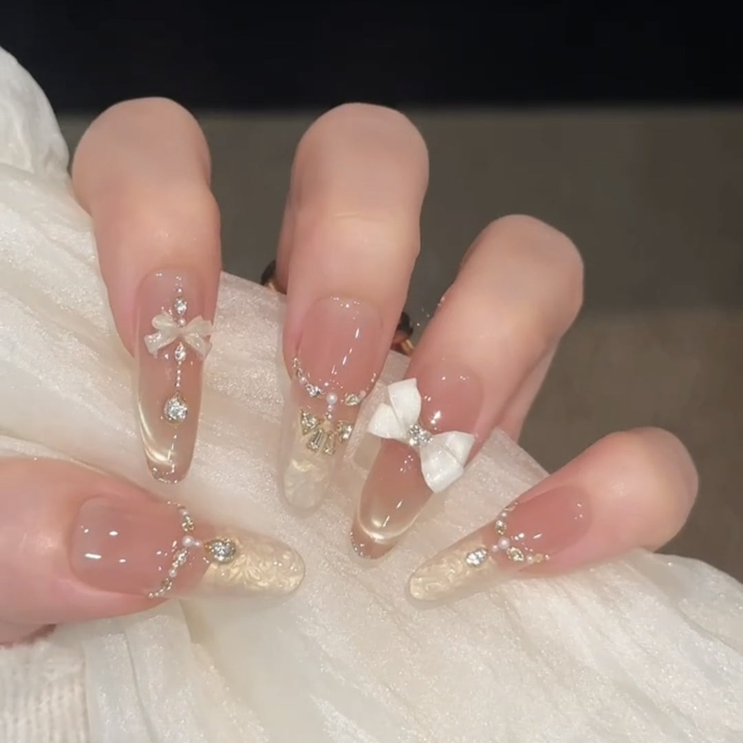 Elegante Strass Druck-On-Nagel-Set Karnz