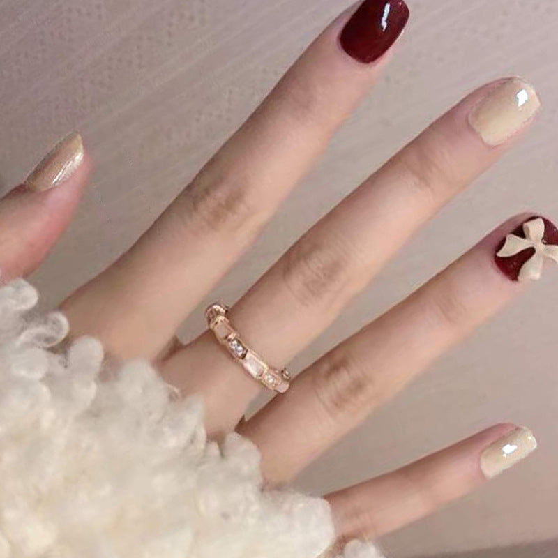 Kreatives Bow-Dekoriertes Press-On Nail Set