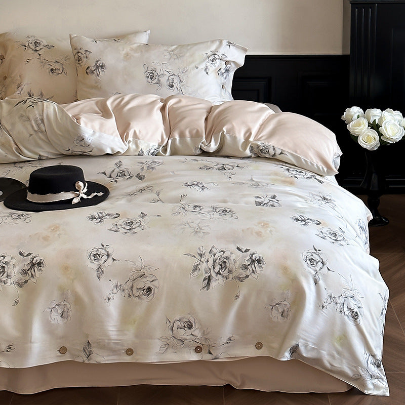 Luxuriöses Satin-Bettwäscheset mit zarten Rosenmotiven und Knopfleiste