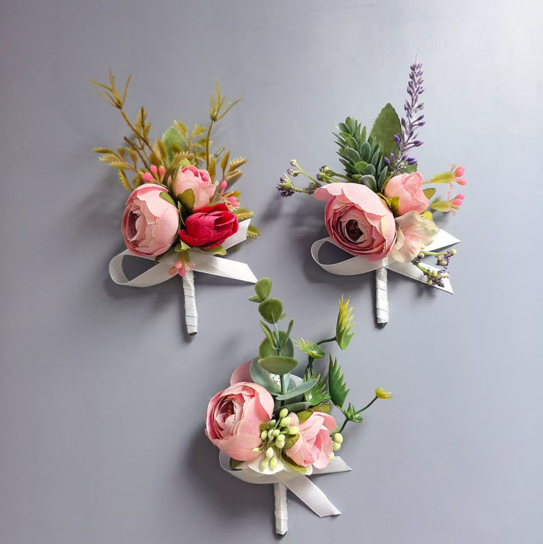 Elegante florale Ansteckblume
