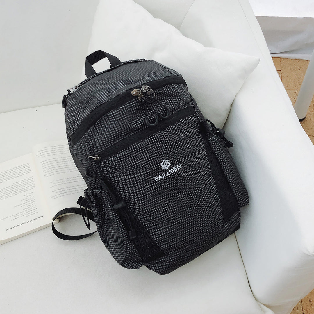 Stilvoller Mehrfach-Fach Outdoor-Rucksack Karnz
