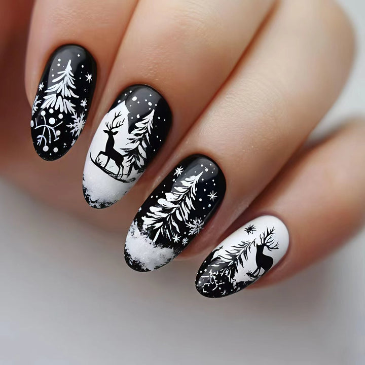 Elegante Kunstnägel Im Weihnachtlichen Design Karnz