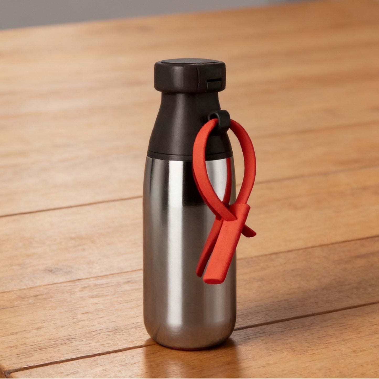 Damen Isolierte und strapazierfähige Sporttrinkflasche Karnz