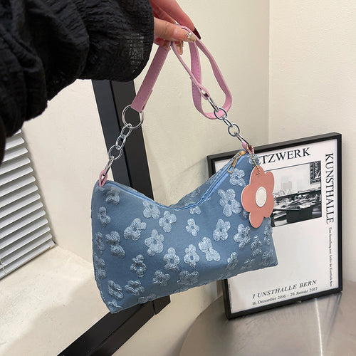 WoStylish Hobo-Handtasche mit floralem Charm Karnz