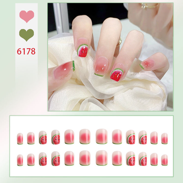 Kreatives Kunstnagelset mit Wassermelonen-Motiv Karnz
