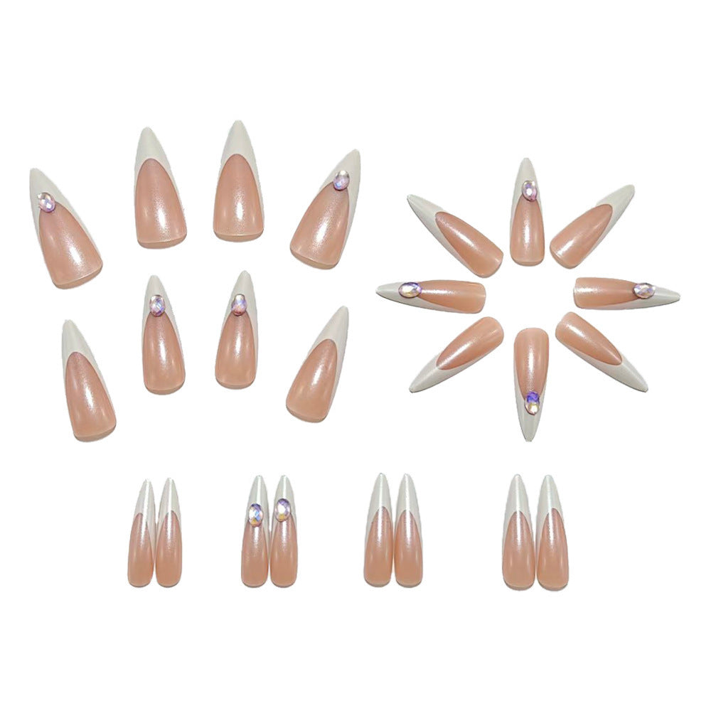 Elegante und Kreative Nagelkunst Karnz
