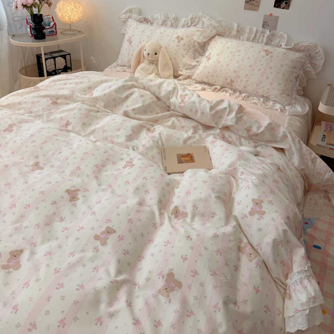 Rüschendes Teddy-Muster Baumwollsatin Bettdeckenbezug-Set mit wendbarem Blatt und Spitzeneinfassung Kissenbezüge