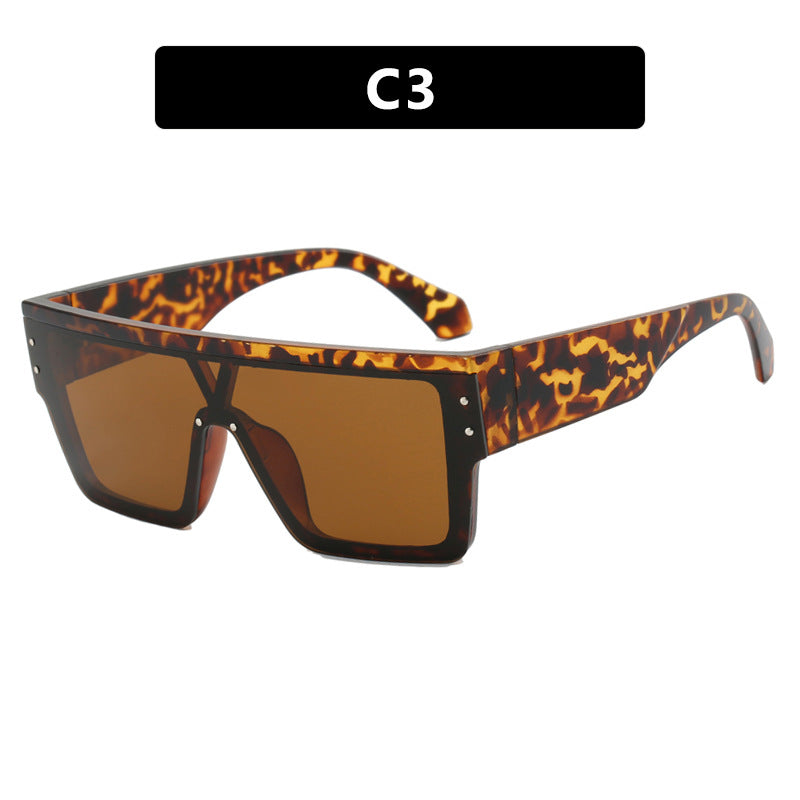 Damen modische Sonnenbrille mit oversized Design und schützendem UV-Filter Karnz