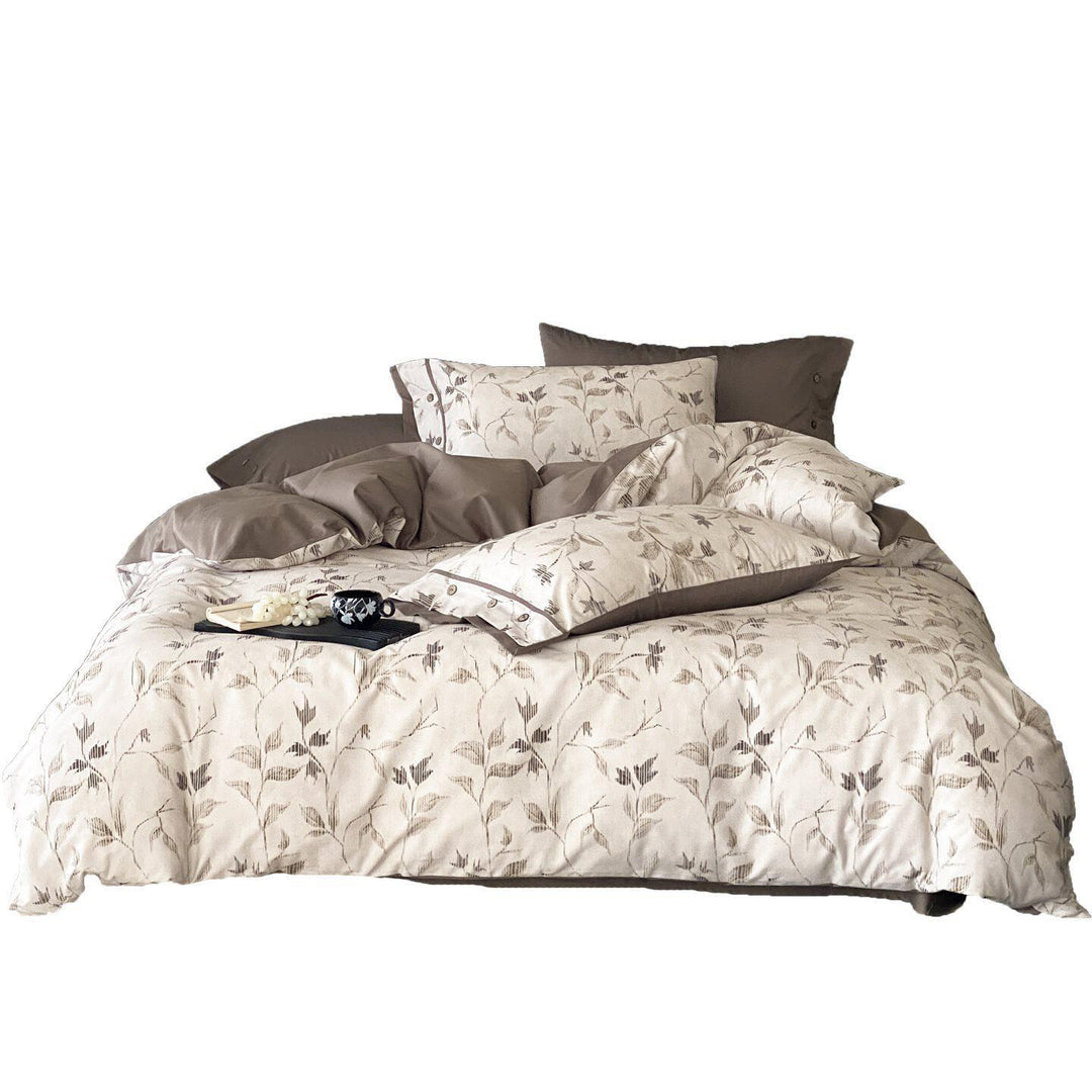 Bettbezug-Garnitur mit feinem Blatt-Jacquard, Knopfverschluss und Hotelnaht