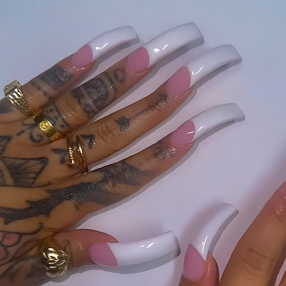 Elegante Stiletto Press-On Nagelverlängerungen Karnz